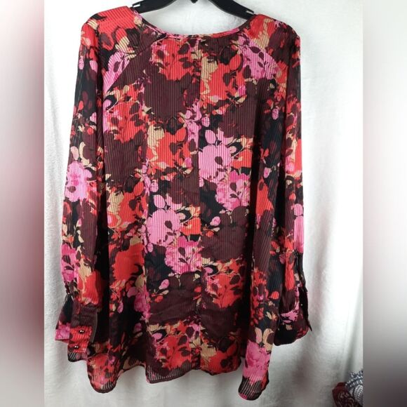 Lane Bryant Vintage Floral Print Feminine Top - Picture 5 of 8